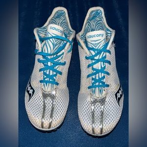 Saucony women’s track shoes size 6